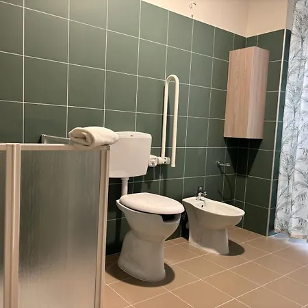 Volpedo hostel Hotel *