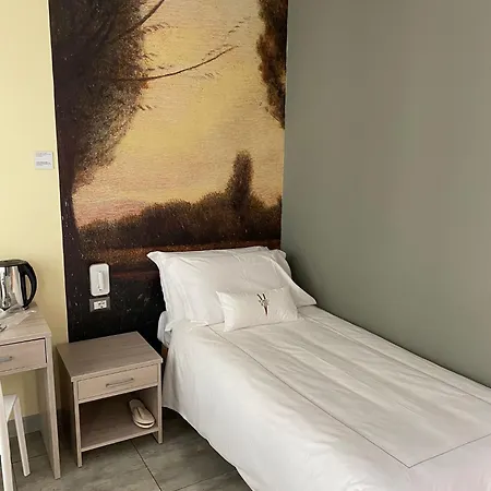 Volpedo Hostel Вольпедо