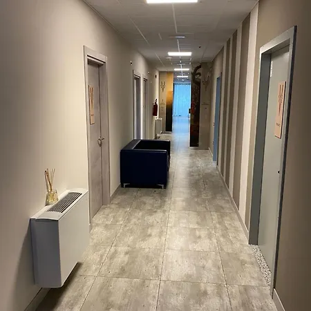 Volpedo Hostel 酒店 *