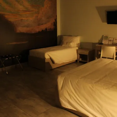 Отель Volpedo Hostel *