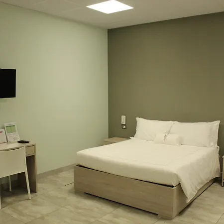 Volpedo Hostel Отель *