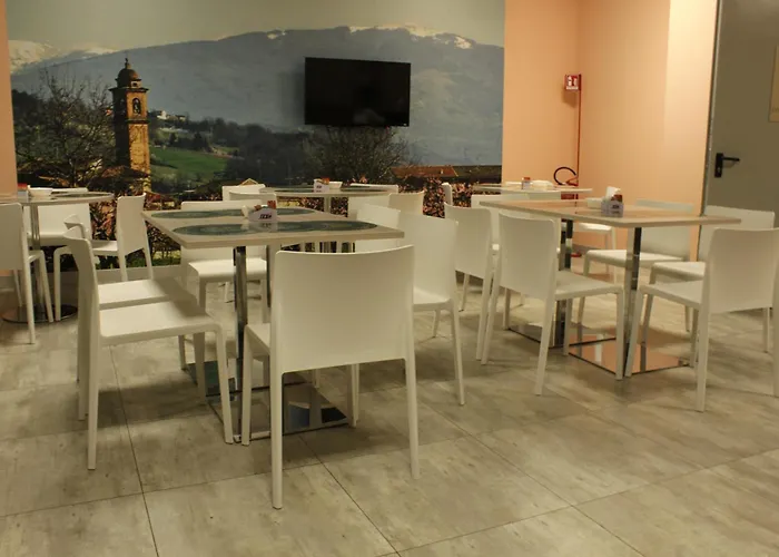 Volpedo Hostel